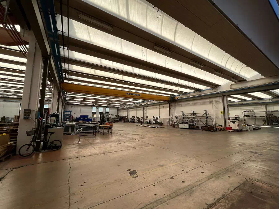 Reparto di carpenteria di RF Carpenteria Srl Solferino